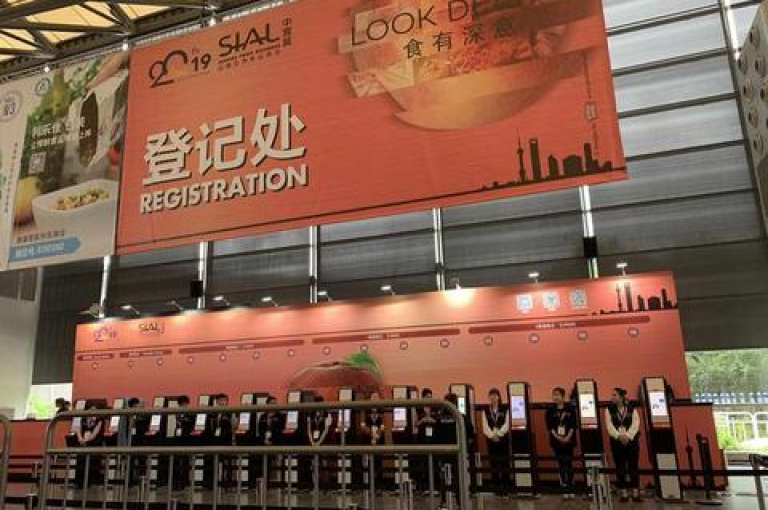 请参考本使用指南，以了解如何高效地利用多多助力软件。