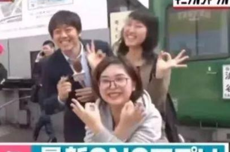 探索网络新风尚，QQ秒赞网带来极速点赞体验；抖音点赞ks下单，享受低价Ks一毛1000赞的超值服务；同时，我们还提供低价刷全民k歌的服务，让你的歌声瞬间走红网络。