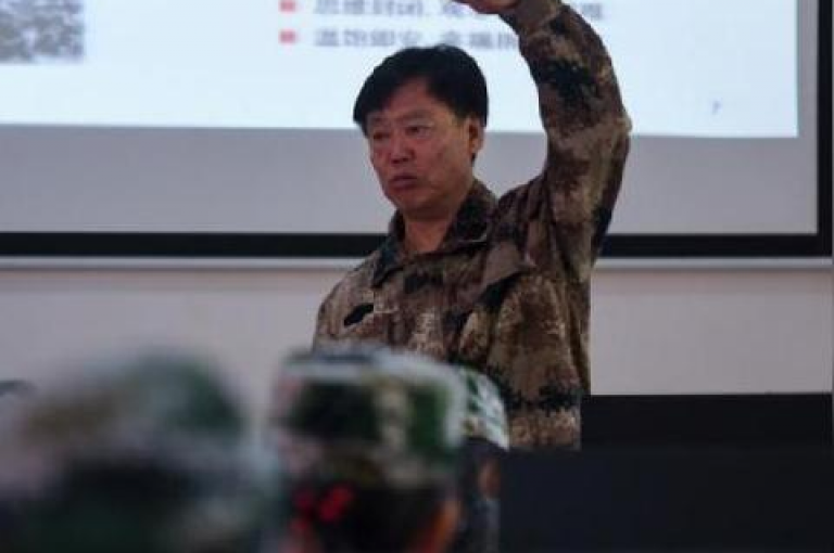 2025年，拼多多推出了全新的助力群功能。