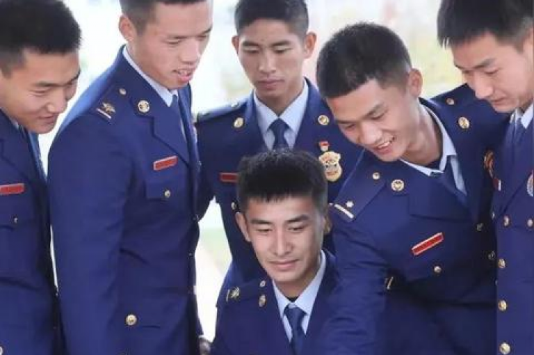 抖音业务提供不间断的24小时自助下单体验，确保随时为您服务。