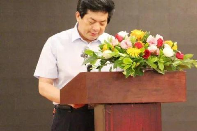 怎样在QQ名片卡上收获更多点赞？