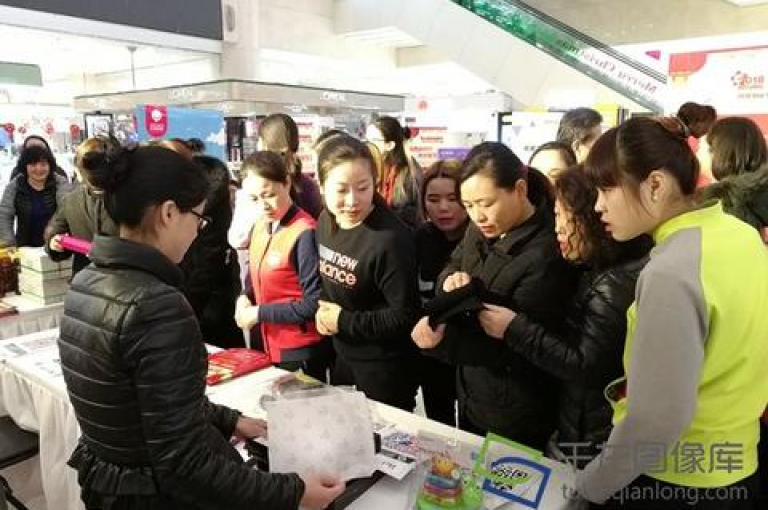全天候自动下单服务Xhs（Xhs-24小时自助下单，享受无缝购物乐趣！）