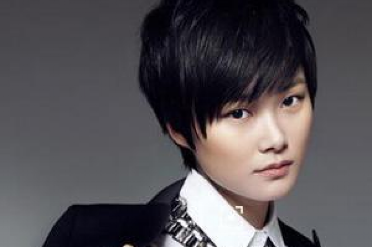 探索QQ空间自助点赞的秘诀，让你的动态轻松获得更多关注和喜爱。