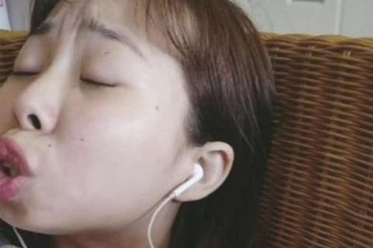 每天有机会免费获得1000次快手视频播放量（快手播放量每日免费获取）。