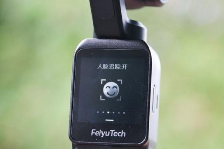 抖音视频迅速获赞，快手业务助力，轻松实现点赞破千。