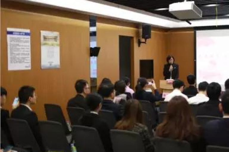 拼多多500元互助群的真实性存疑，需谨慎对待多多帮助力。