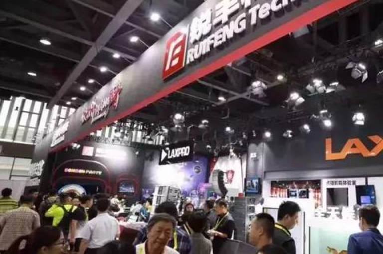 全天候自助服务平台-提供便捷的在线下单体验，确保您随时享受无缝的客户服务。