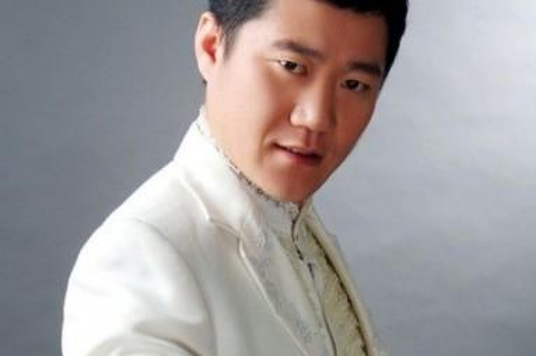 抖音短视频获得1000个赞，播放量破万（抖音作品1K点赞引发热议）。