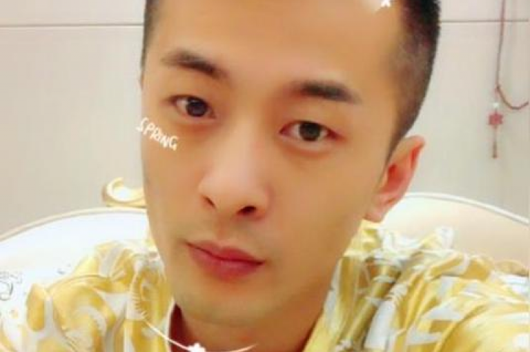 快手全天候客服支持 - 抖音即时响应自助服务系统。