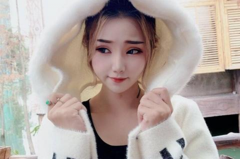 购买1元快手赞，助力你的视频快速提升热度。