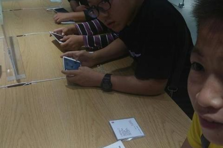 一元可购买10万空间访客（仅需一元，即可吸引10万空间访客）。