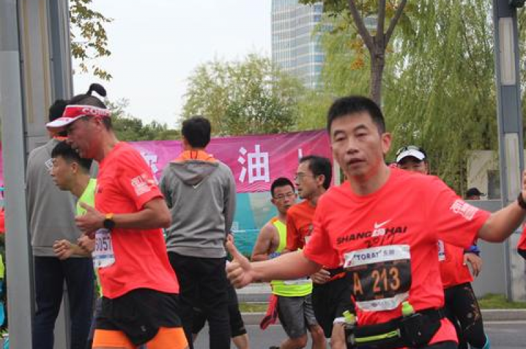 探索便捷的网络服务，体验ks点赞业务微信支付的流畅，享受ks在线平台提供的高效服务，个性化您的QQ名片名称，并在dy赞下单平台获得更多互动。