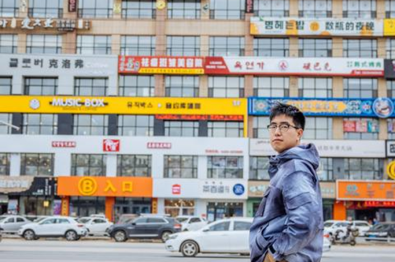热门网红商城提供免费服务，打造时尚购物新体验。