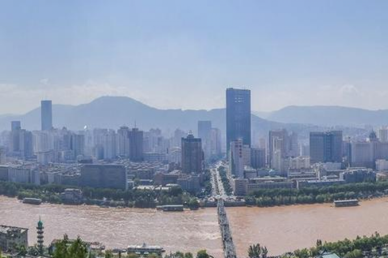 这是一个提供1元换取100个赞服务的网站，专注于快手平台的内容推广。