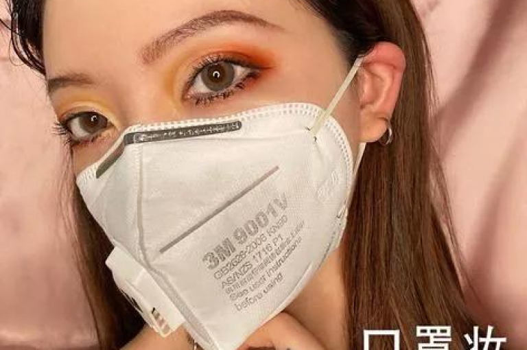 并多多如何促进{2025年多多互助小组}的发展？