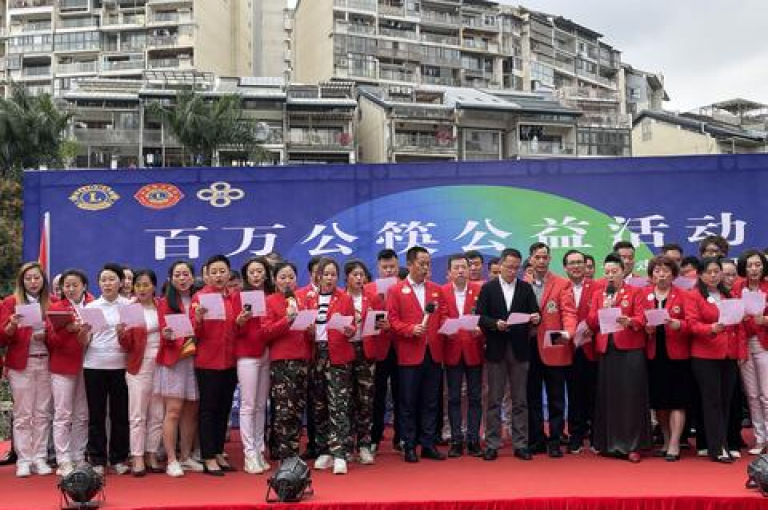 拥有百万抖音粉丝可带来商业合作机会、提高个人品牌影响力，并可能增加收入来源。