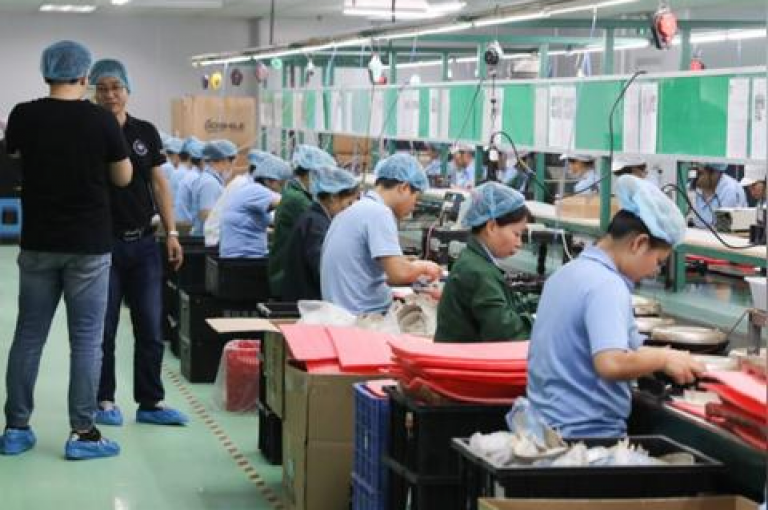 微信拼多多助力群是否真的提供免费助力服务，这个问题值得探讨。
