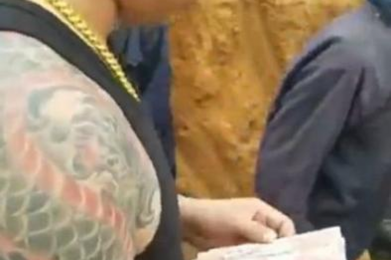 免费领取快手10个点赞(免费获取快手10点赞)。