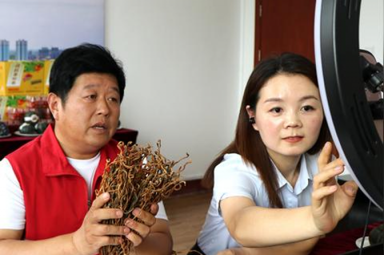 全天候自助服务网站，经济型QQ服务在线市场 - 即刻24小时处理订单 - 抖音服务即时自动下单系统。