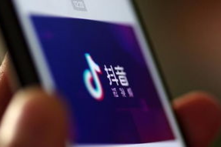 快手抖音点赞加关注，24小时自助服务网站，快速提升人气！