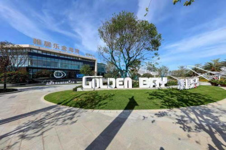 在小红书上寻找低价播放量在线下单服务时，务必谨慎考虑其真实性与潜在风险。