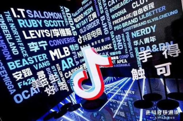 抖音24小时自助服务是否完全免费，还是会有一些附加费用？