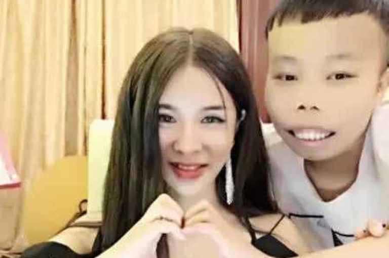 抖音业务24小时低价下单平台 - 快手全网最低价下单服务