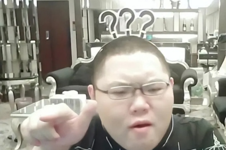 请加入我们的微信群pdd互助网站，一起享受多多互助的乐趣。