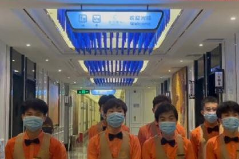 抖音云端商城黑科技项目 - ks一键1000个赞秒到软件。
