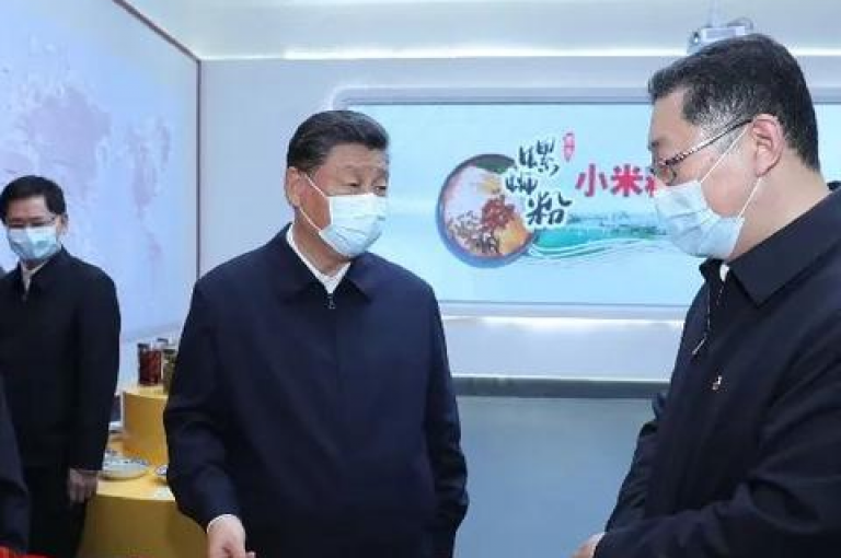QQ资料卡点赞技巧大公开，轻松掌握在QQ资料卡上点赞的方法，2025年必备技能！