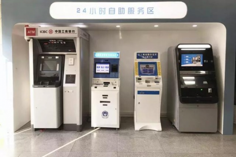 探索24自助服务，体验点赞的全新方式。