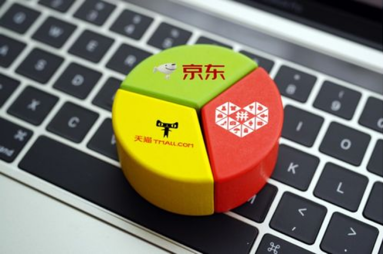 探索网络服务新领域，享受Ks粉丝快速增长的乐趣，同时掌握拼多多转盘终极秘籍，并增加QQ空间的说说互动。