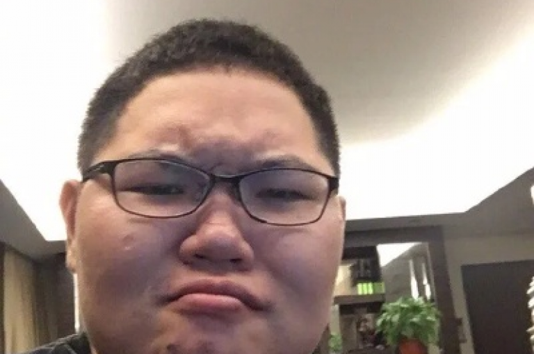 凌寒PDD积极推动网站内容的丰富和用户体验的提升。