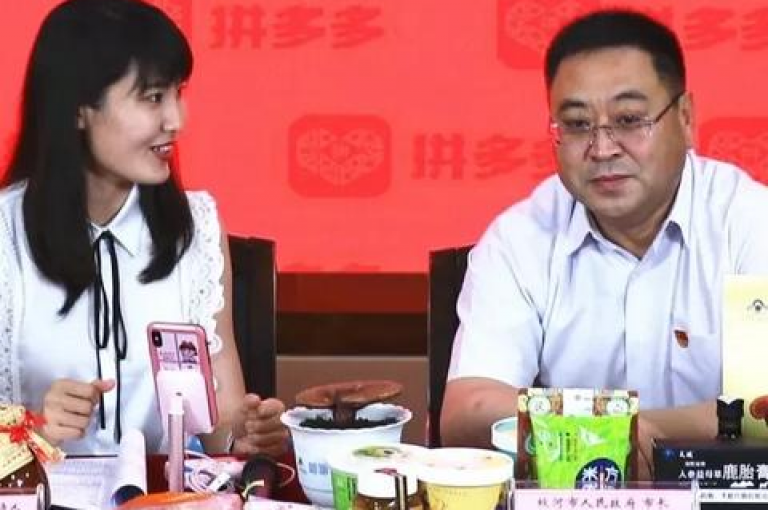 在拼多多平台上，新用户可以通过邀请好友、参与活动等方式增加助力机会。