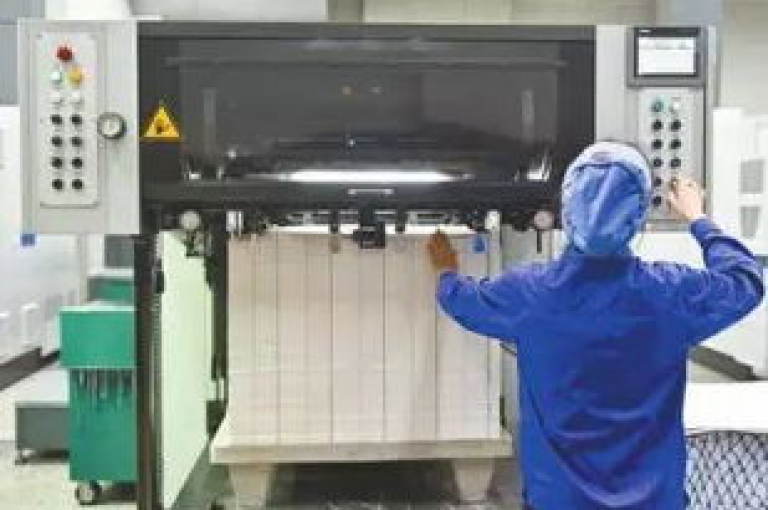 一分钟百万播放量助推器(快速提升视频观看次数的神奇工具)。
